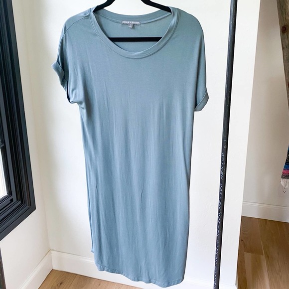 THREADS 4 THOUGHT Women's Blue Short Rolled Sleeve Scoop Neck T-Shirt Dress sz S - Picture 1 of 7
